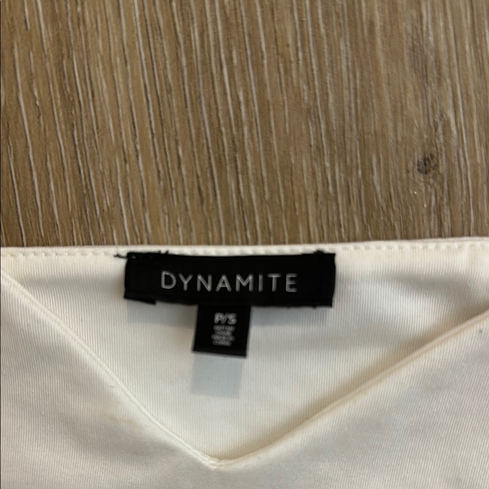 Dynamite White Sleeveless Crop Camisole - Picture 2 of 4